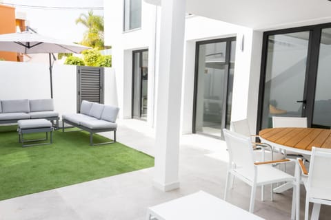 Patio, Garden, Balcony/Terrace