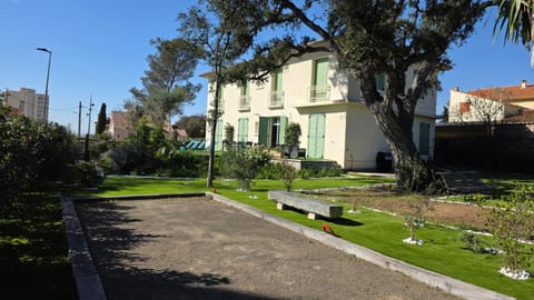 Vacances en Famille ou entre Amis Villa in Saint-Raphael