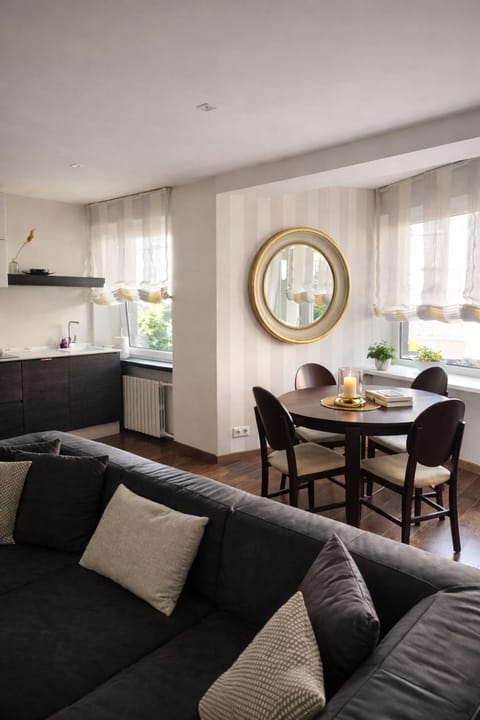 Downtown Boulevard View Residence Apartment in Lithuania