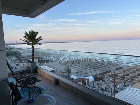 View (from property/room), Balcony/Terrace, Beach, Sunset