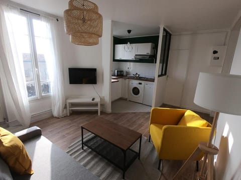 Tea&Chill - Mimosa - Proche métro 5 Apartment in Drancy
