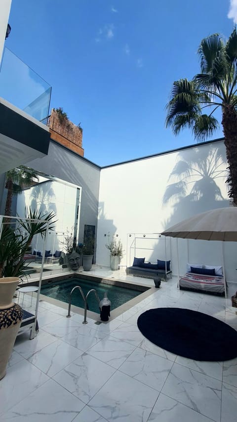 Property building, Patio, Day, View (from property/room), Balcony/Terrace