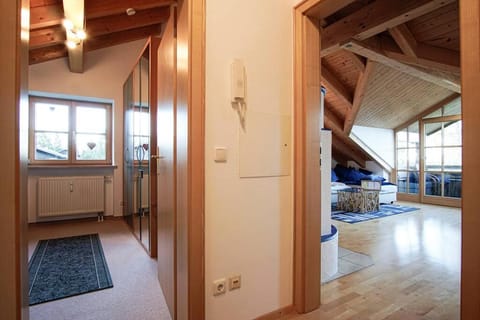 Alpenblick am Weissensee Ruhiges Apartment mit Balkon, Kamin und Netflix Apartment in Fussen