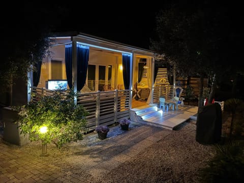 Mobile Home Nika & Monika Campground/ 
RV Resort in Biograd na Moru