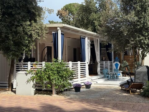Mobile Home Nika & Monika Campground/ 
RV Resort in Biograd na Moru