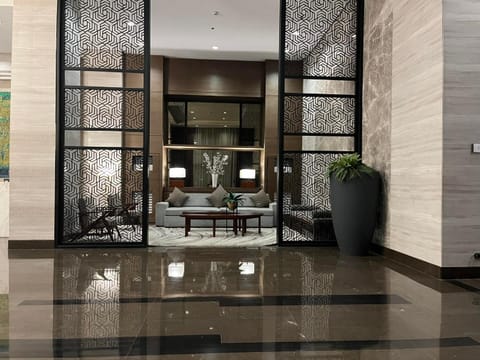Property building, Lobby or reception, Seating area, pet friendly