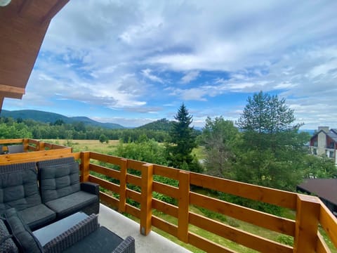 Day, Natural landscape, View (from property/room), Balcony/Terrace, Seating area, Mountain view