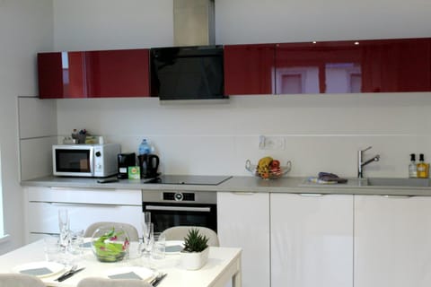 A few steps from BASEL with Balcony and free private Parking Apartment in Weil am Rhein