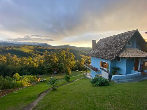 Property building, Garden, Mountain view