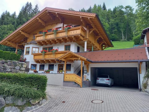 Property building, Parking
