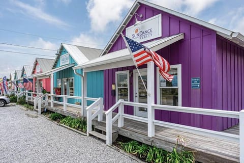 Beach Cabana House in Mexico Beach