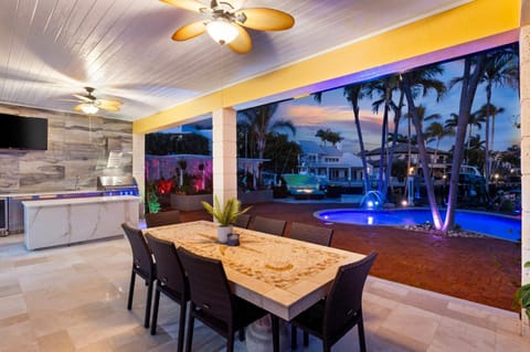 Casa Tropico House in Highland Beach