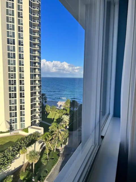 Entire Condo in Sunny Isles Apartment in Sunny Isles Beach