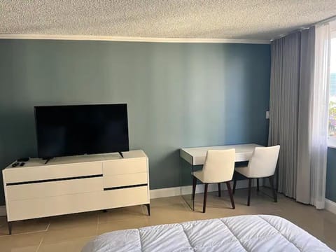 Entire Condo in Sunny Isles Apartment in Sunny Isles Beach