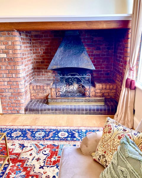 Living room, flat iron