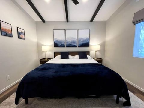 Redwood Oasis, Grove and Nook House in Felton