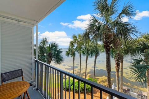 Patio, Natural landscape, Garden, View (from property/room), Balcony/Terrace, Garden view