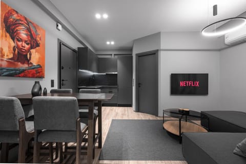 TV and multimedia, Living room, Seating area