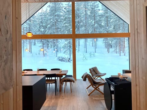 Natural landscape, Winter, Dining area