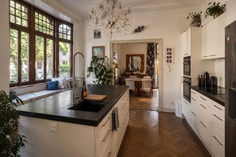 Communal kitchen