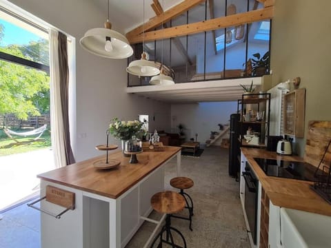 Le Mas du Castellas 5* Apartment in Le Thor