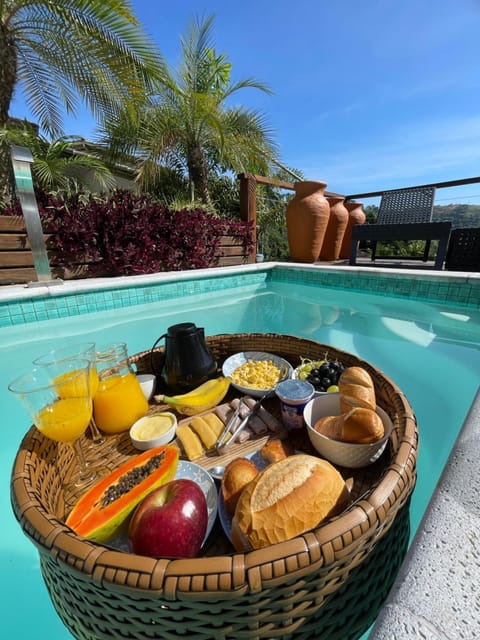 Casa com Piscina, Rede Suspensa e Praia Privativa House in Mangaratiba