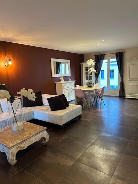 Comme à la maison… Apartment in Auvergne-Rhône-Alpes