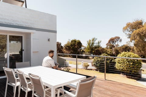 Antalya Beach House Bed and Breakfast in Bridport