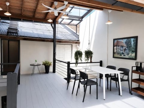 Property building, Seating area
