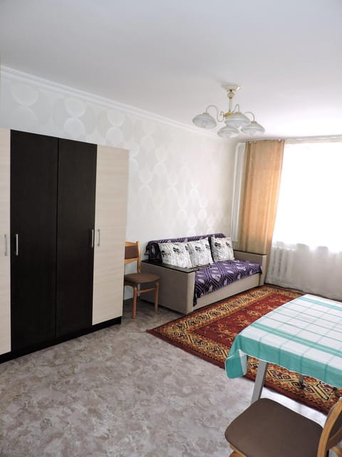 Communal lounge/ TV room, Living room, Seating area, Guests, wardrobe