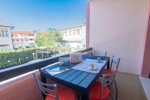 Day, Balcony/Terrace, Dining area