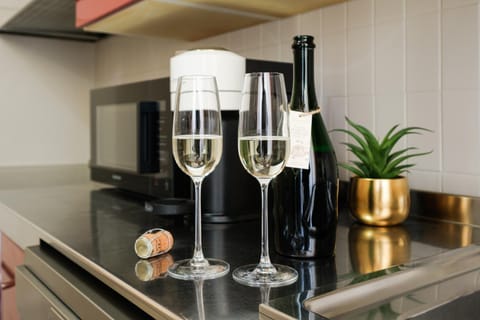 Kitchen or kitchenette, Alcoholic drinks