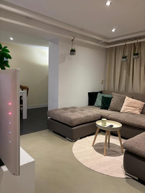 Souterrain aan zee Apartment in Noordwijk