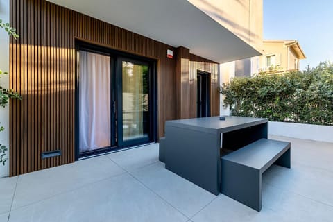 Patio, Balcony/Terrace