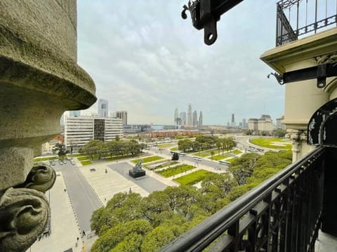 View (from property/room), Balcony/Terrace, City view