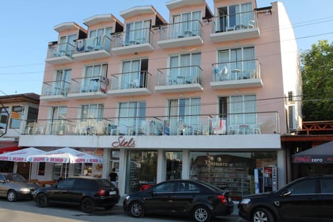 Property building, Day