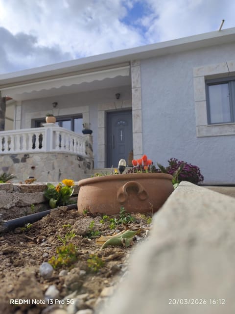 Grey house Apartment in Samos, Greece