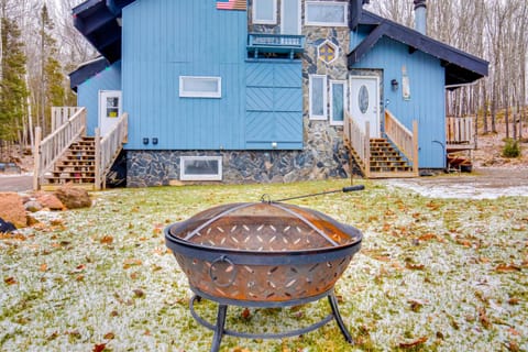 Iron River Retreat with Sauna Walk to Ski Brule! Apartment in Wisconsin