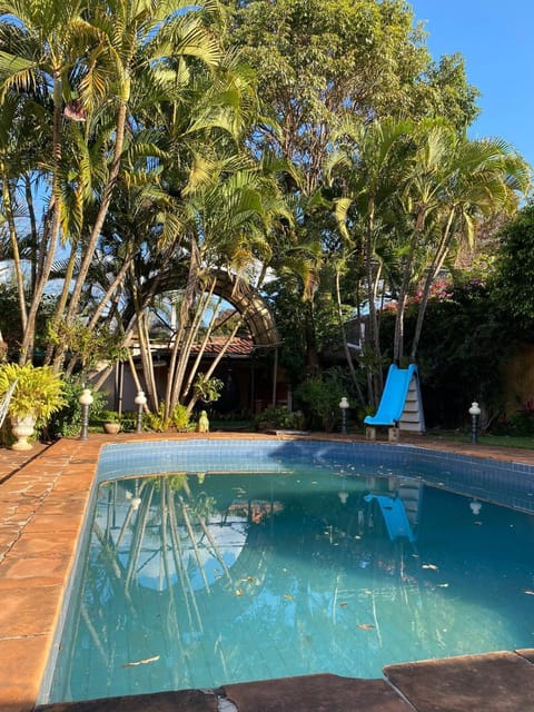 Garden, Swimming pool