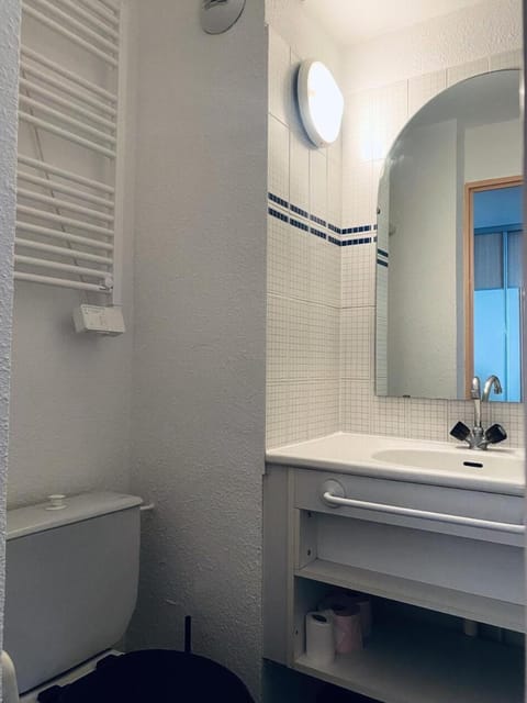 Shower, Toilet, Bathroom, kitchen