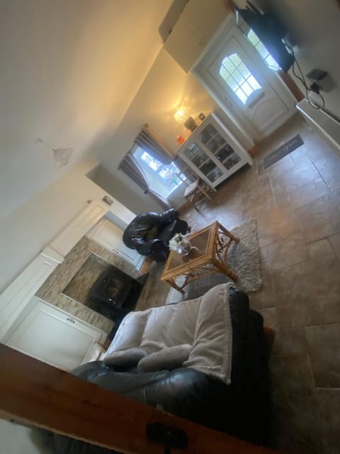 Cheerful 3 bedroom country farm house Apartment in County Limerick