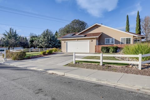 Lovely Templeton Home Near 200 Wineries! House in Templeton