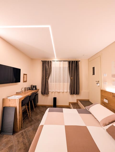 TV and multimedia, Bedroom