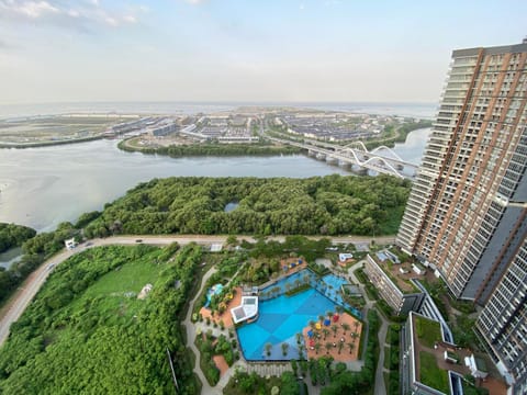 Pool view, Sea view, Swimming pool