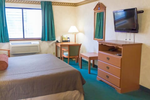 Guest House Inn Motel in Junction City