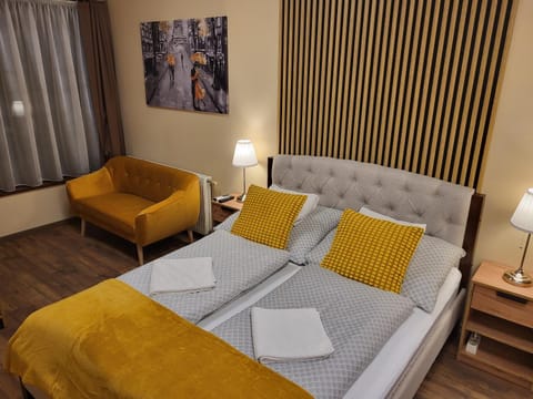 Living room, Bedroom