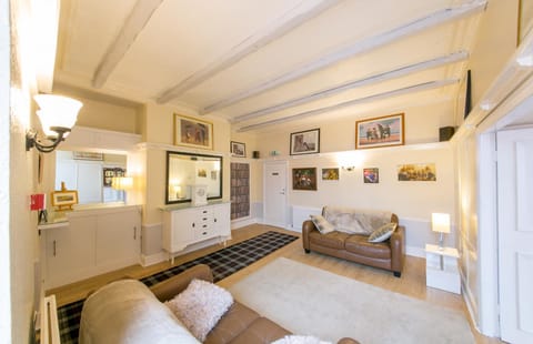 Homeleigh Hotel Bed and Breakfast in Bradford