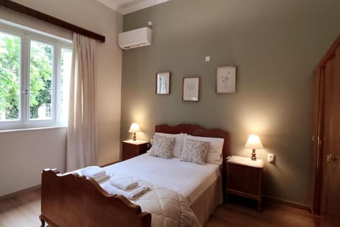 Lavender House in Kiparissia Apartment in Messenia