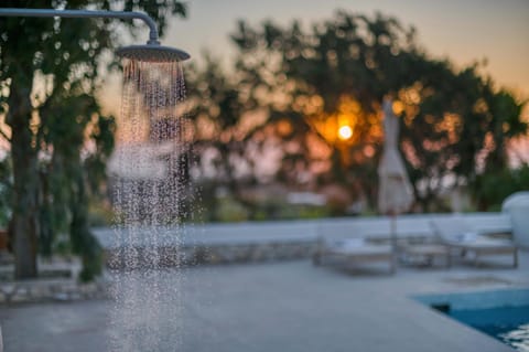 Shower, Garden view, Sea view
