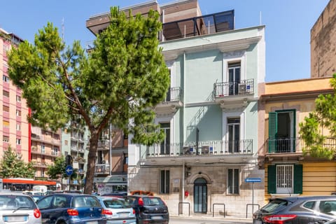 Property building, Street view
